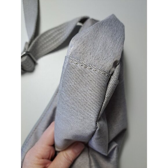 Kipling Gray Crossbody Bag With Adjustable Strap & Multiple Zipper Compartments - Picture 4 of 10